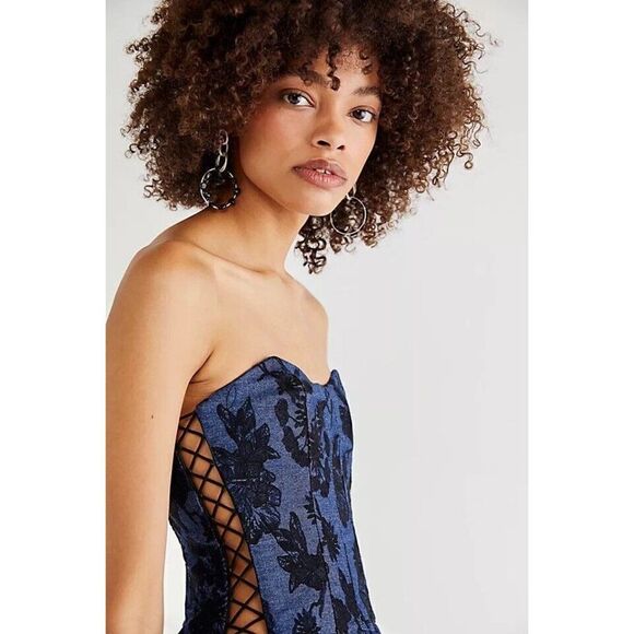 NWT FREE PEOPLE Sz 10 ANNA SUI DENIM EMBROIDERED MINI CORSET DRESS - Picture 2 of 3